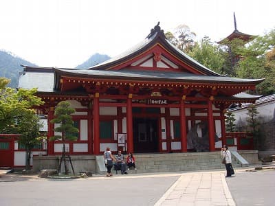広島県廿日市市の旅行で訪れた観光名所、厳島神社の宝物館