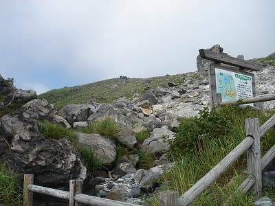 韓国岳登山口