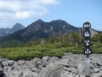 編笠山