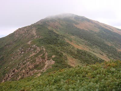 至仏山