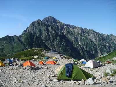 幕営縦走登山