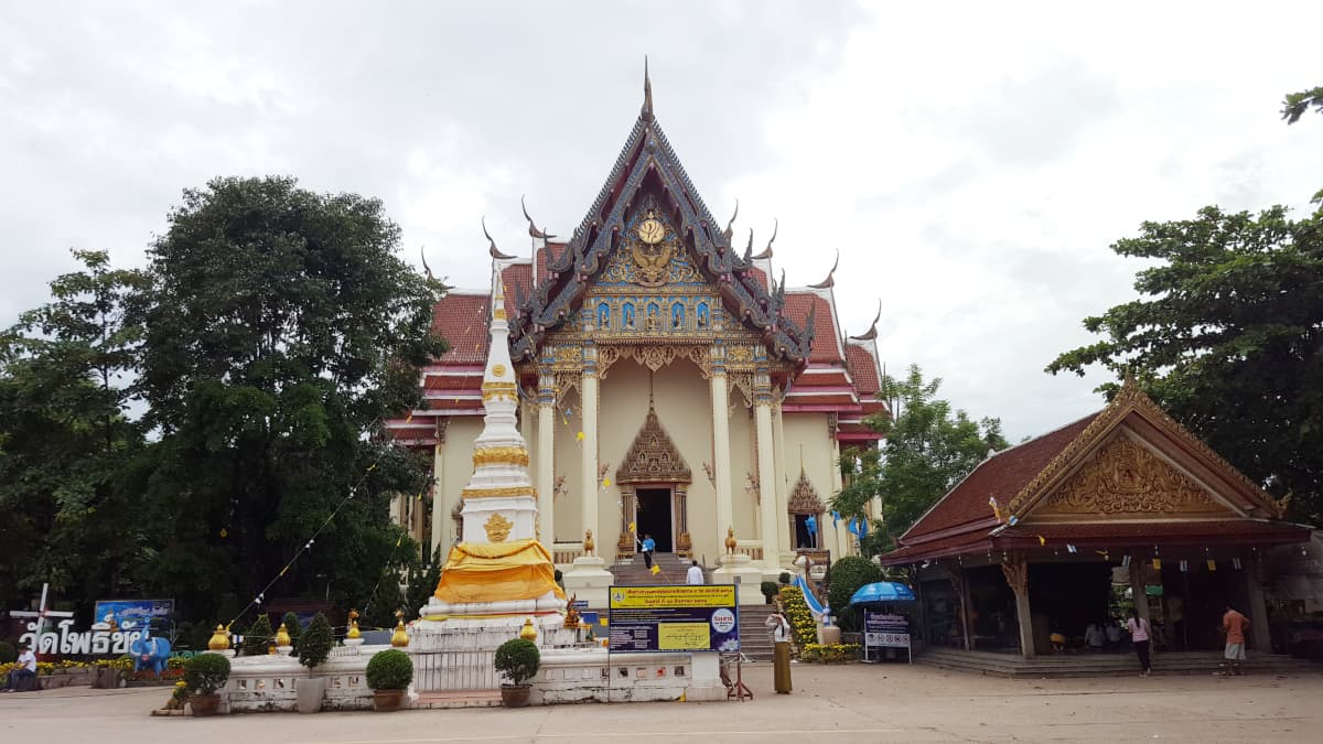 タイ・ノンカーイの旅行や観光地、ワット ポー チャイ