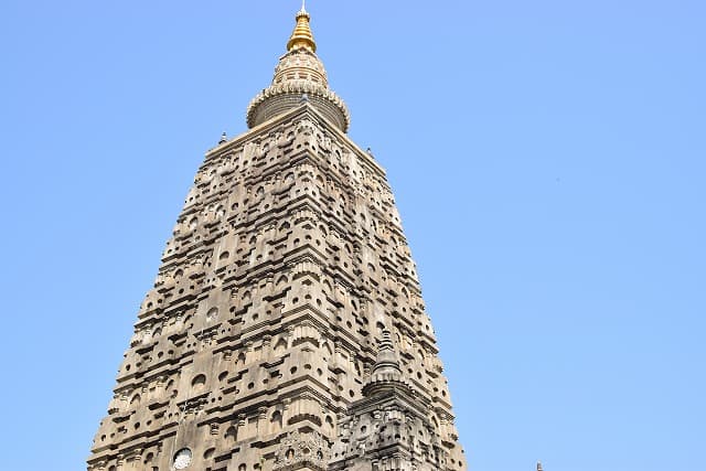 インド・ブッダガヤの旅行で訪れた観光名所、マハーボディー寺院（ブッダガヤ大菩提寺）