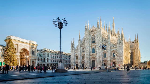 イタリア・ミラノの旅行や観光地、ミラノ大聖堂