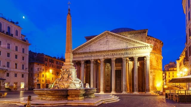 イタリア・ローマの旅行や観光地、パンテオン