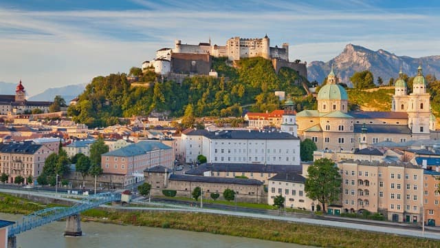 オーストリア・ザルツブルグの旅行や観光地、ザルツブルク市街