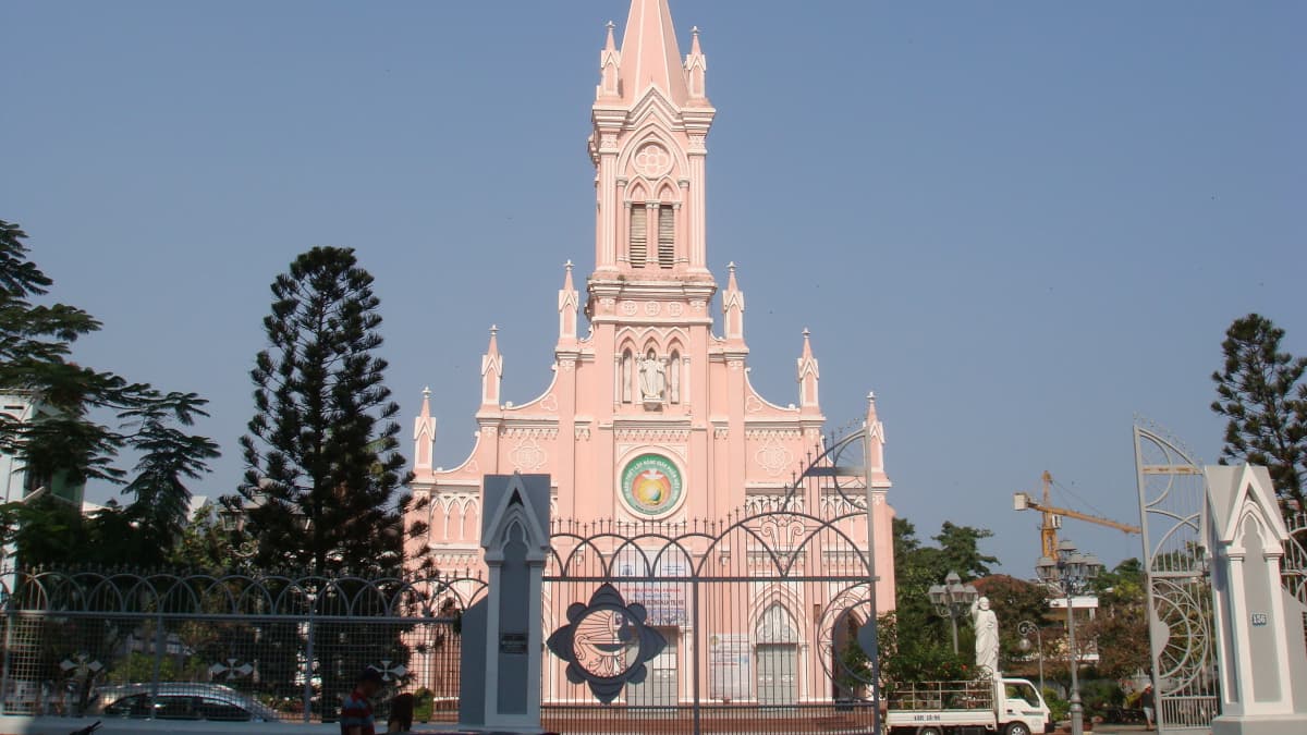 ベトナム・ダナンの旅行や観光地、ダナン大聖堂