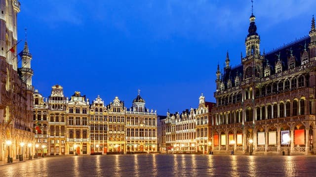 ベルギー・ブリュッセルの旅行や観光地、グランプラス