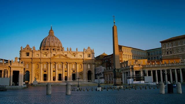 バチカンの旅行や観光地、サン・ピエトロ大聖堂
