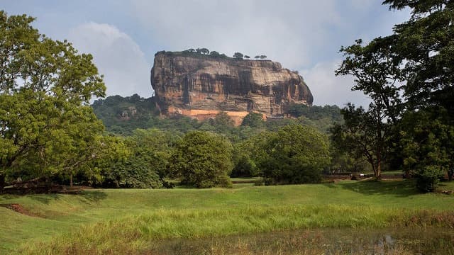 スリランカ・マータレーの旅行や観光地、シーギリヤ遺跡