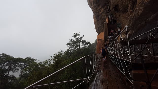 スリランカ・マータレーの旅行や観光地、シーギリヤ遺跡