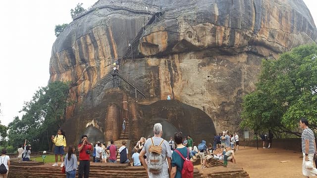 スリランカ・マータレーの旅行や観光地、シーギリヤ遺跡