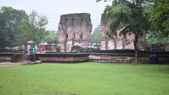 スリランカ・ポロンナルワの旅行や観光地、パラークラマ・バーフ１世の宮殿跡