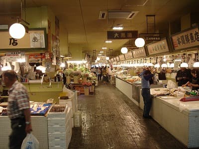 北海道函館市の函館朝市の内部