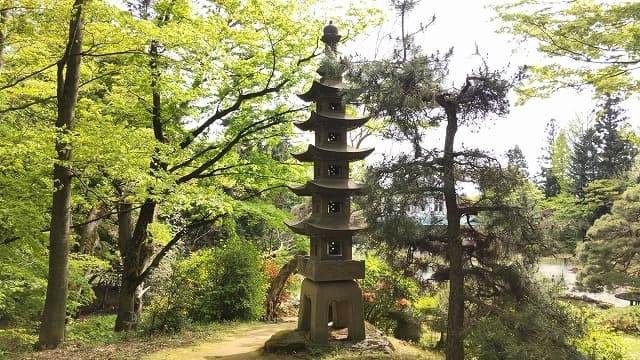 青森県平川市の旅行で訪れた観光名所、盛美園の行の庭