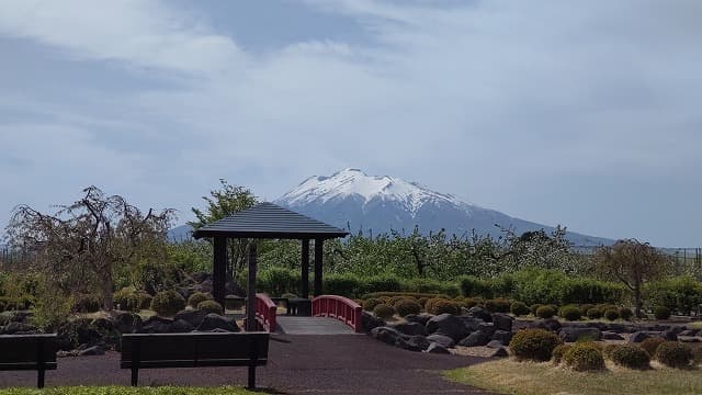 青森県南津軽郡の旅行で訪れた観光名所、唐糸御前史跡公園