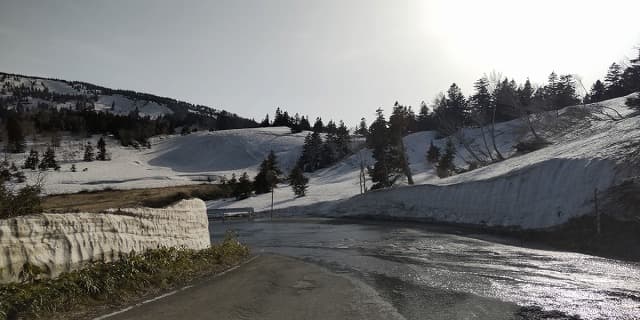 青森県青森市の旅行で訪れた観光名所、八甲田山雪の回廊