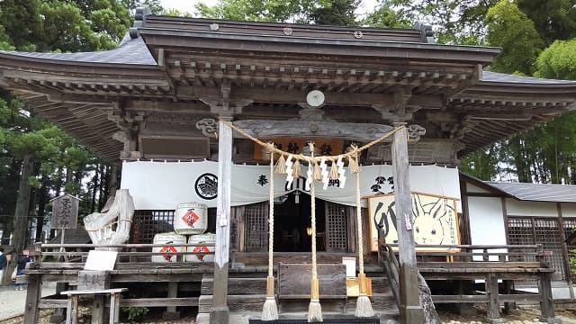 宮城県仙台市の旅行で訪れた観光名所、秋保神社