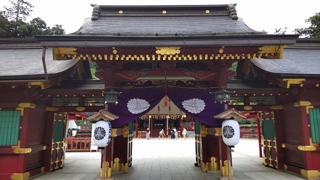 宮城県塩竃市の旅行で訪れた観光名所、鹽竈神社の唐門