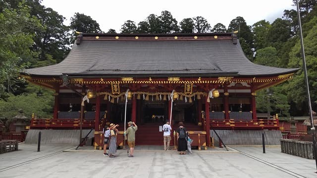 宮城県塩竃市の旅行で訪れた観光名所、鹽竈神社本宮