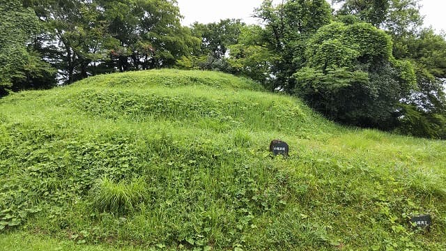 宮城県名取市の旅行で訪れた観光名所、小塚古墳