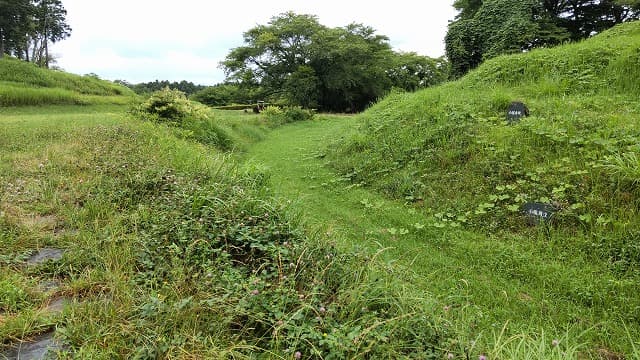 宮城県名取市の旅行で訪れた観光名所、小塚古墳周濠