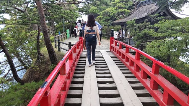 宮城県宮城郡の旅行で訪れた観光名所、松島五大堂透かし橋