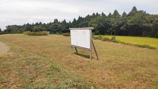 秋田県能代市の旅行で訪れた観光名所、杉沢台遺跡