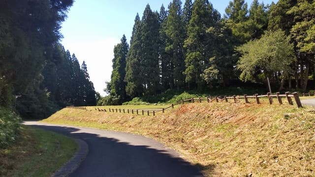 秋田県横手市の旅行で訪れた観光名所、大鳥山遺跡