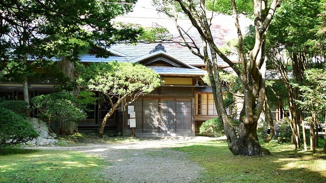 秋田県大館市の旅行で訪れた観光名所、旧鳥潟家住宅