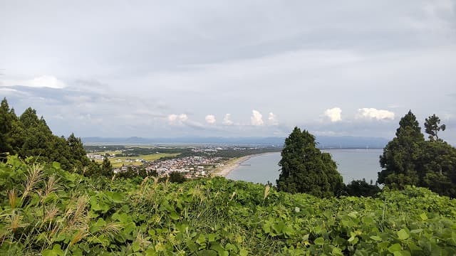 秋田県男鹿市の旅行で訪れた観光名所、脇本城からの展望