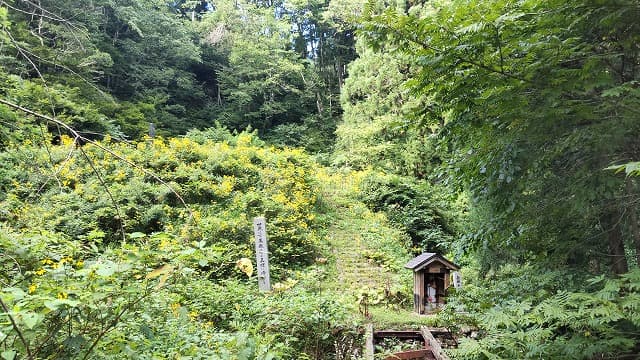 秋田県湯沢市の旅行で訪れた観光名所、院内銀山跡