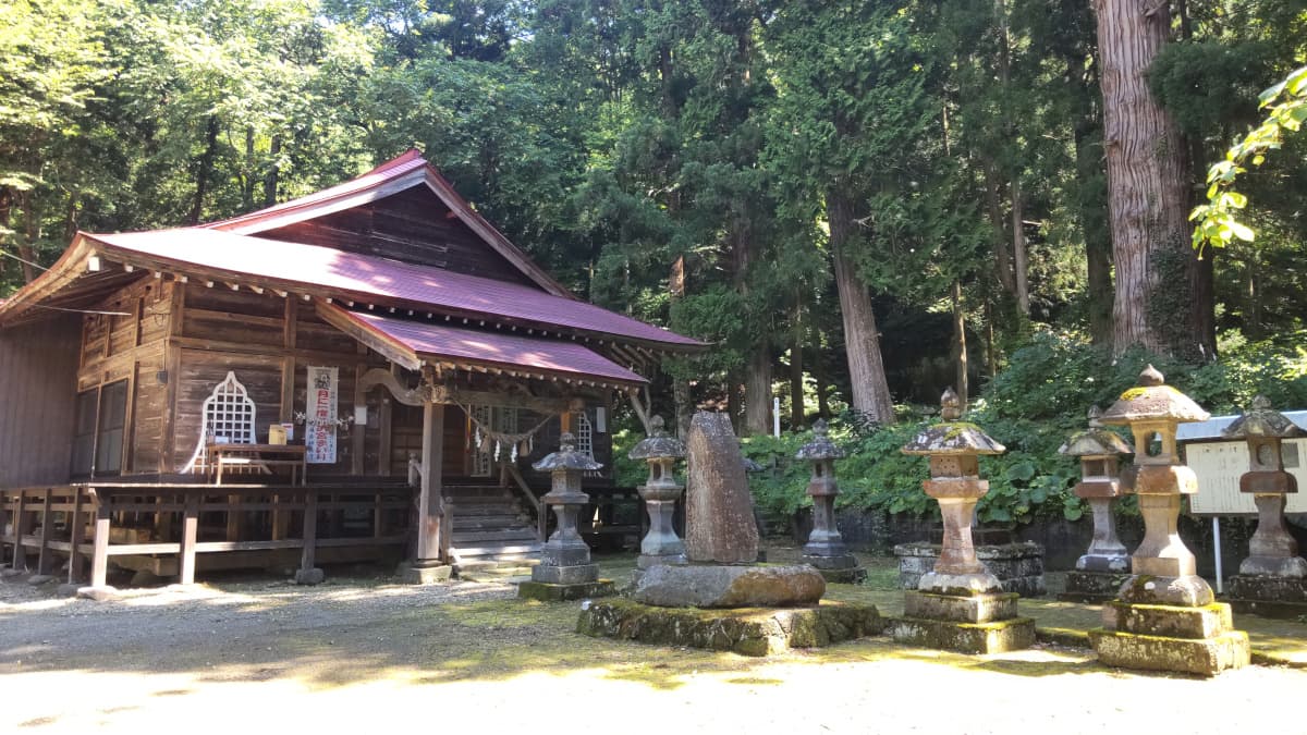 秋田県鹿角市の旅行で訪れた観光名所、天照皇御祖神社