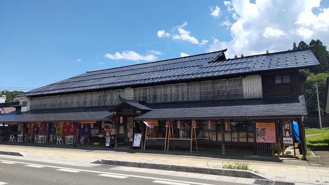 秋田県鹿角市の旅行で訪れた観光名所、旧関善酒店