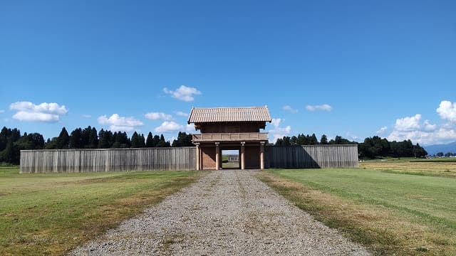 秋田県大仙市の旅行で訪れた観光名所、払田柵跡