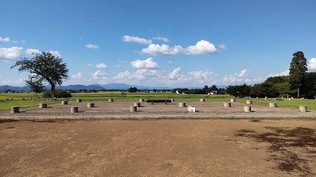 秋田県大仙市の旅行で訪れた観光名所、払田柵跡＿政庁正殿跡