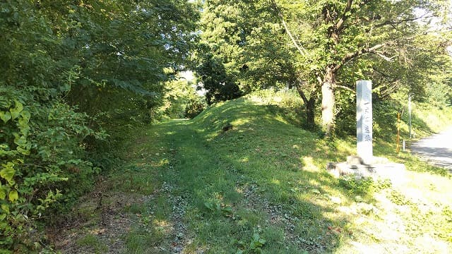 秋田県仙北郡の旅行で訪れた観光名所、一丈木遺跡