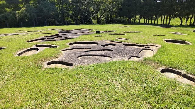 秋田県由利本荘市の観光名所、旅行先＿湯出野遺跡