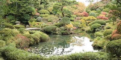 山形県酒田市の旅行で訪れた観光名所、鶴舞園