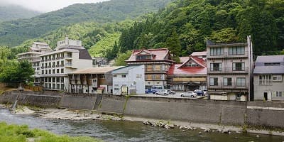 山形県最上郡の旅行で訪れた観光名所、瀬見温泉