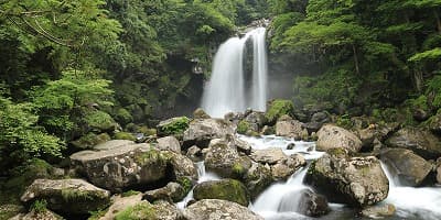 山形県飽海郡の旅行で訪れた観光名所、二ノ滝