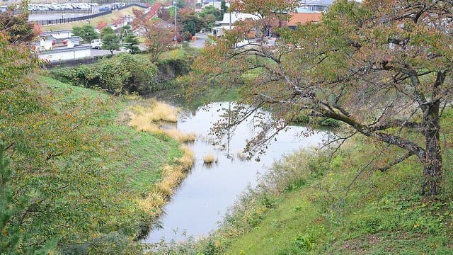 福島県白河市の旅行で訪れた観光名所、白河小峰城