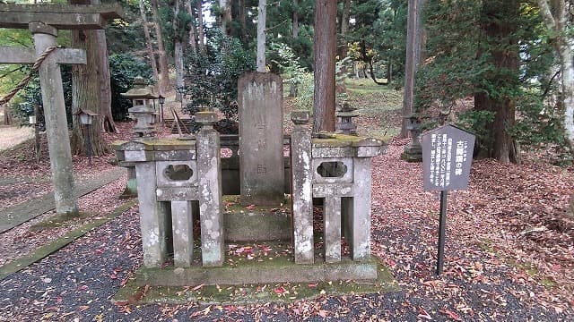 福島県白河市の旅行で訪れた観光名所、白河関跡＿古関蹟の碑