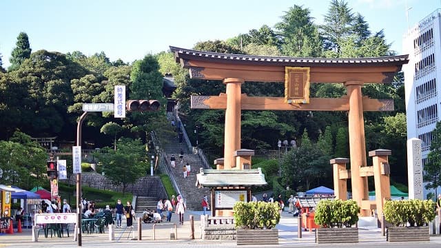 栃木県宇都宮市の旅行で訪れた観光名所、宇都宮二荒山神社のバンバ広場