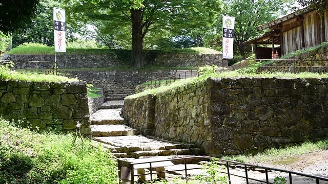 群馬県太田市の旅行で訪れた観光名所、新田金山城＿大手虎口