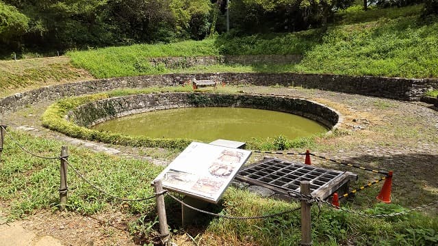 群馬県太田市の旅行で訪れた観光名所、新田金山城＿日ノ池