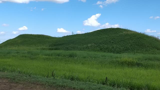 埼玉県行田市の旅行で訪れた観光名所、埼玉古墳群の将軍山古墳