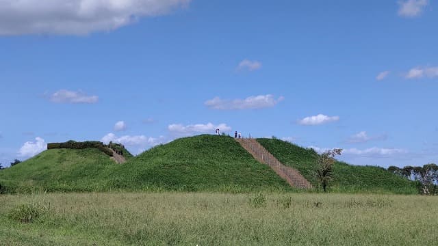 埼玉県行田市の旅行で訪れた観光名所、埼玉古墳群