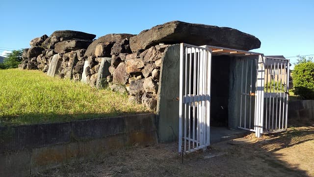 埼玉県行田市の旅行で訪れた観光名所、八幡山古墳