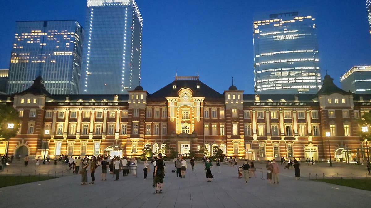 東京都千代田区の旅行で訪れた観光名所、東京駅